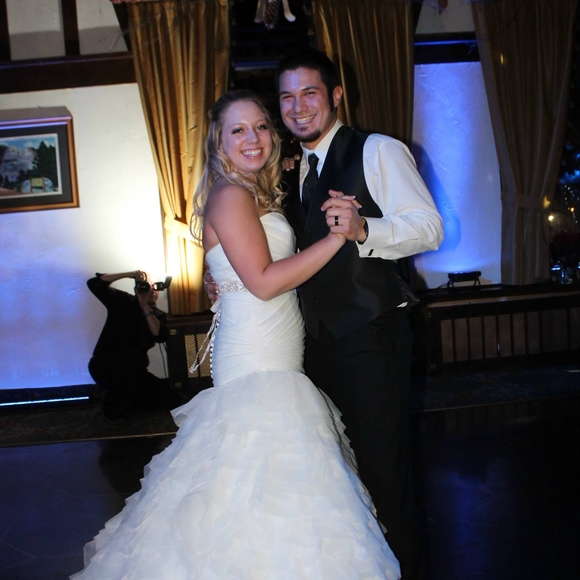 Meet your Posher, Amanda - Picture 1 of 1